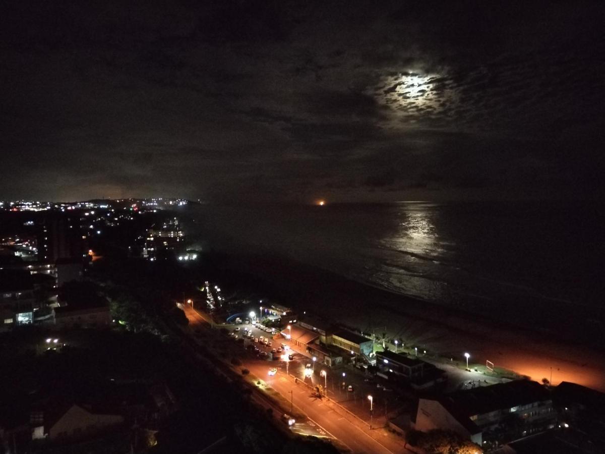 High Tide Apartment Amanzimtoti Exterior photo